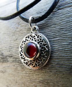 Garnet Pendant Silver Gemstone Handmade Necklace Sterling 925 Gothic Dark Vintage Antique Jewelry Μεταγιον Ασημι Γραναδα