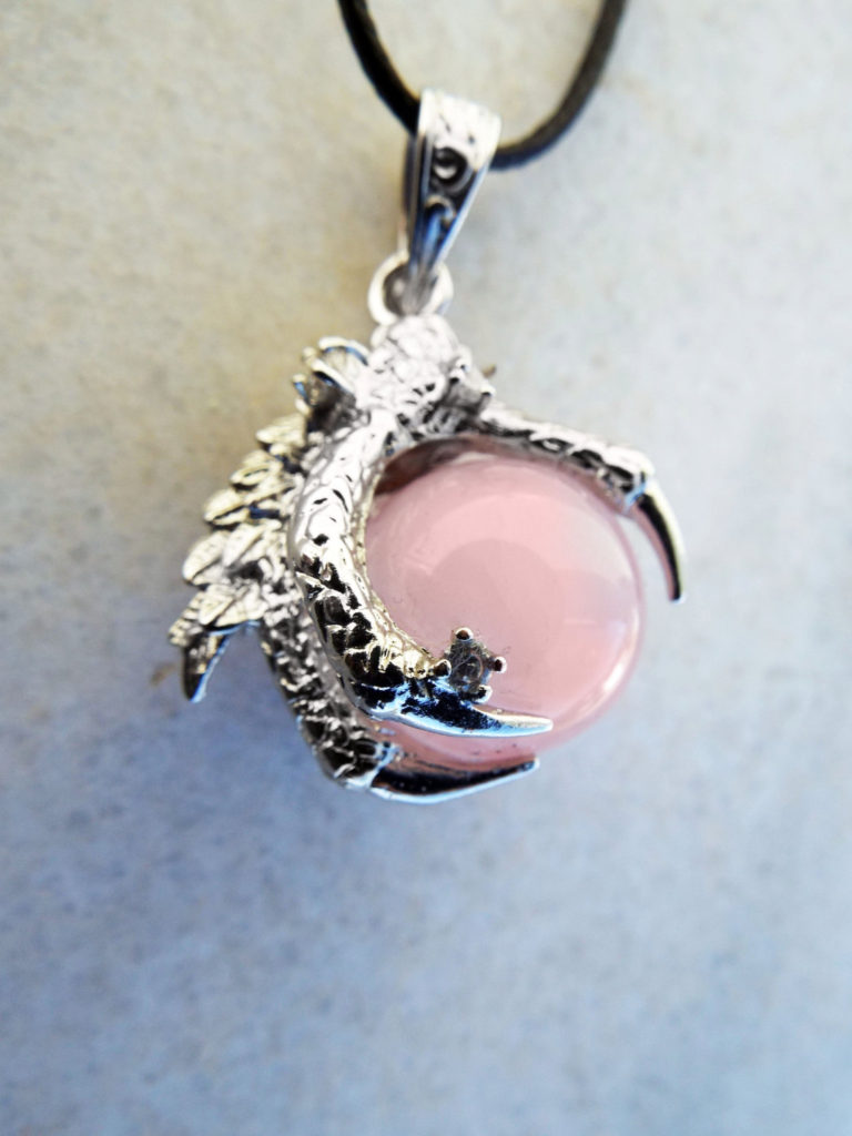 rose quartz necklace