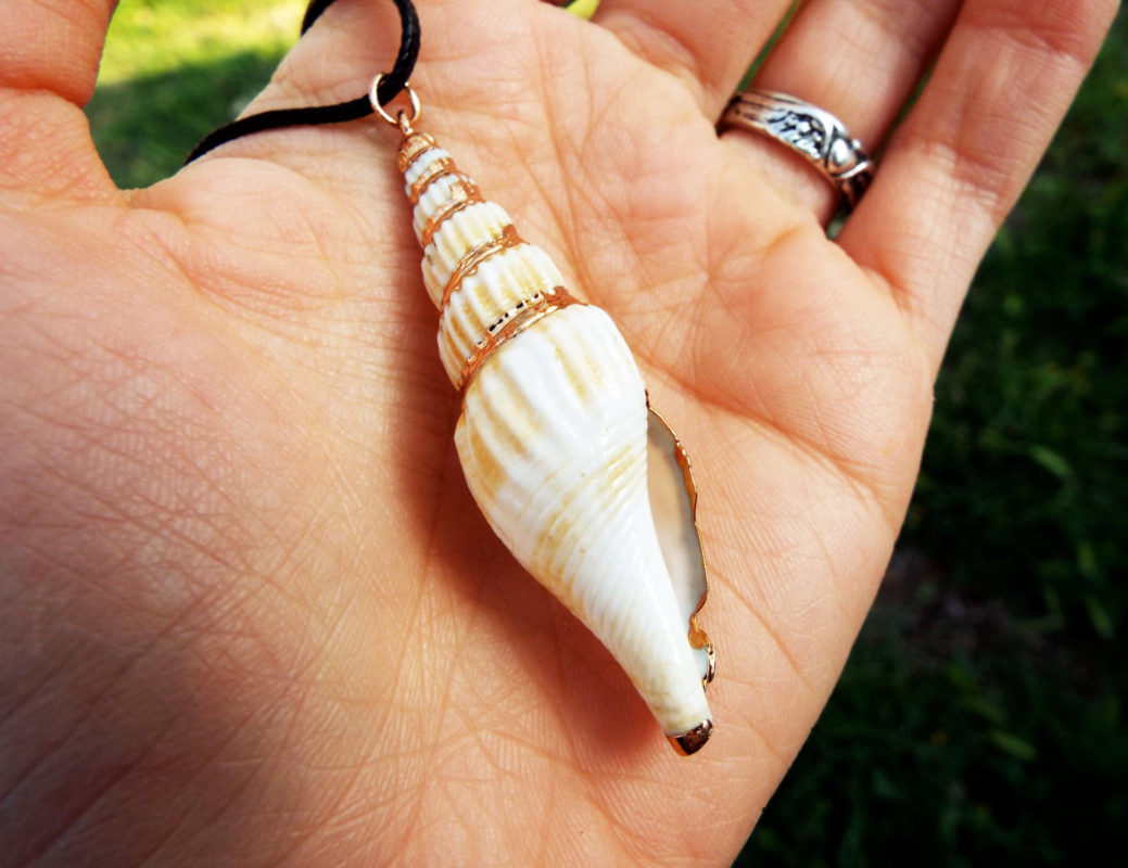 Spiral Seashell Handmade Necklace Pendant Sea Ocean Beach Summer